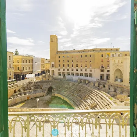 Le Dell'anfiteatro 게스트하우스 2*